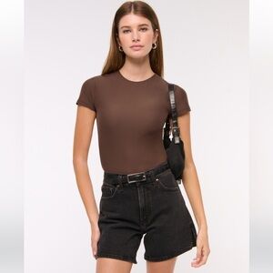 LIKE NEW! Abercrombie and Fitch brown seamless bodysuit